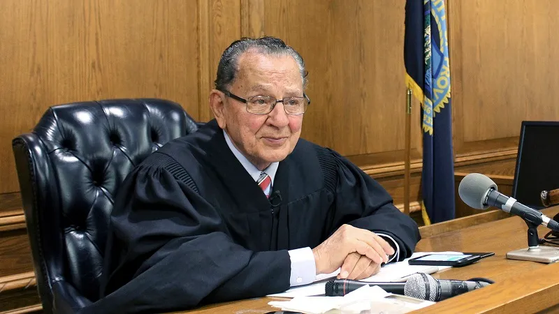 Judge Frank Caprio, A Compassionate Star Judge Dies at 88