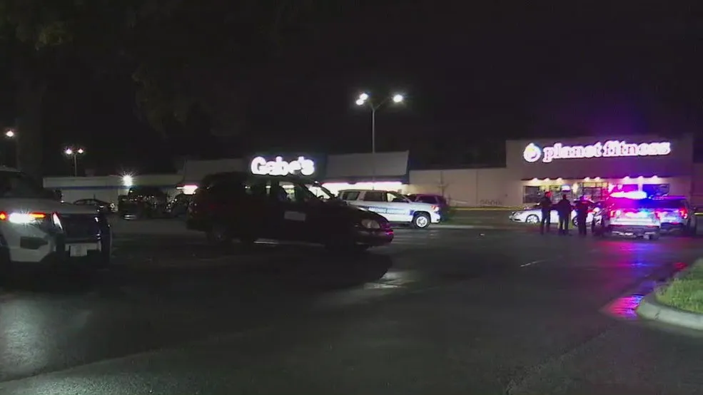 2 People Shot on Peters Creek Parkway in Winston-Salem